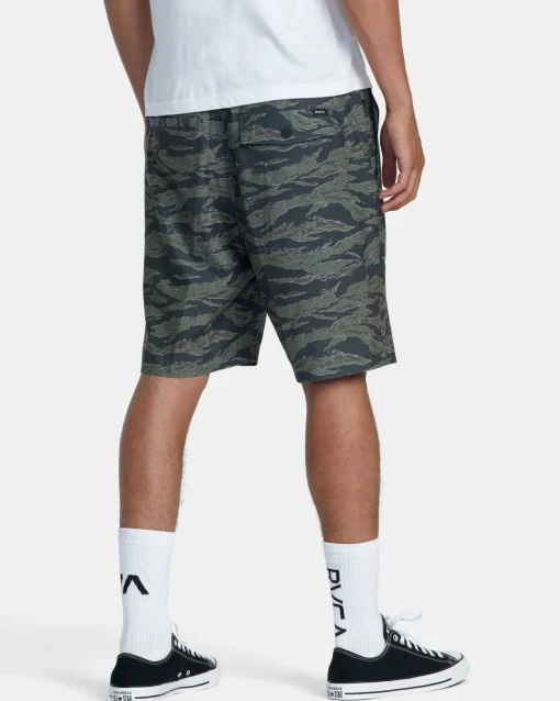 ALL TIME HEMP HYBRID 19" SHORTS