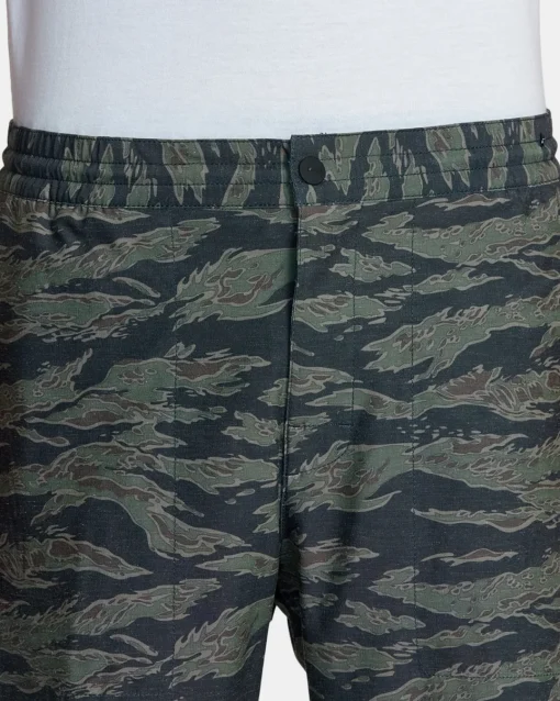 ALL TIME HEMP HYBRID 19" SHORTS