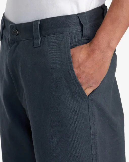 AMERICANA CHINOS