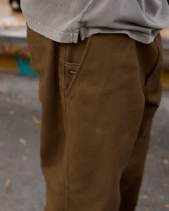 AMERICANA CHINOS