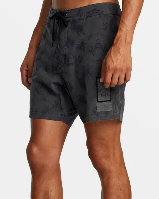 CHEFS KISS 16" BOARDSHORTS