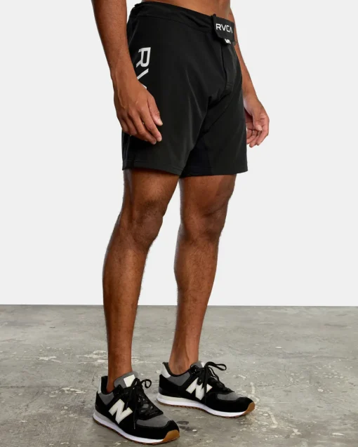 FIGHT 15" SCRAPPER SHORTS