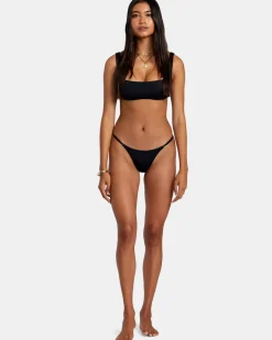 SOLID SQUARE BRALETTE BIKINI TOP