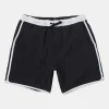 YOGGER HYBRID 17" ATHLETIC SHORTS