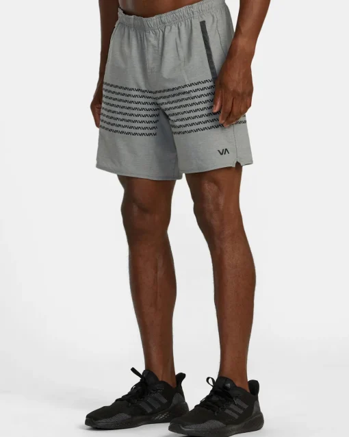 YOGGER STRETCH 17" ATHLETIC SHORTS