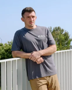 BALANCE SHORT SLEEVE TEE