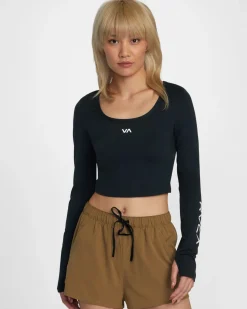 ESSENTIAL LONG SLEEVE CROPPED TEE