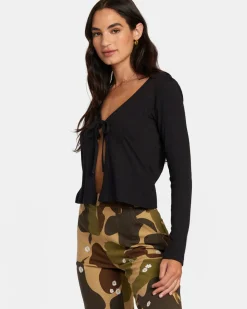 LOVE ME LONG SLEEVE TOP