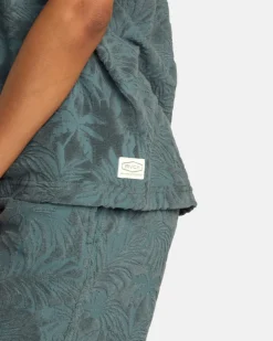 PALMS DOWN SHORT SLEEVE SHIRT