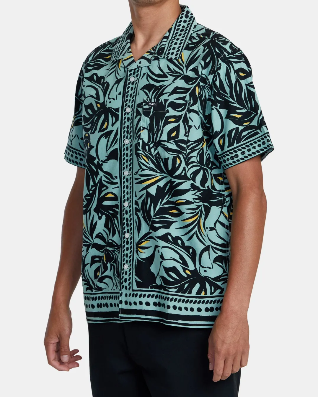 RESORT SHORT SLEEVE SHIRT