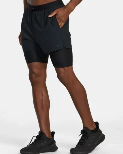 RVCA RUNNER 2-IN-1 SHORTS
