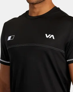 RVCA RUNNER TECHNICAL SHORT SLEEVE TOP