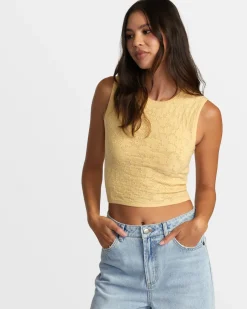 SELECTS SHIVER SWEATER TANK CREW NECK SWEATER