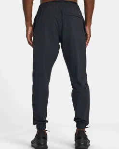 SPECTRUM TECH SLIM FIT PANTS