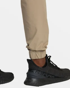 SPECTRUM TECH SLIM FIT PANTS