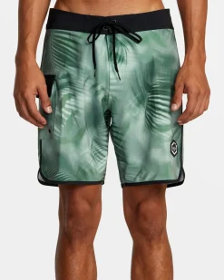 SPRAY CAMO EASTERN 20" BOARDSHORTS
