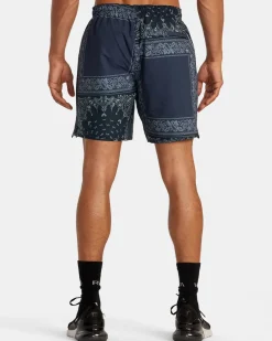 YOGGER STRETCH 17" ATHLETIC SHORTS