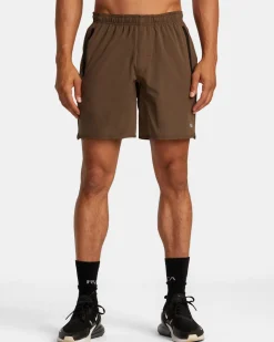 YOGGER STRETCH 17" ATHLETIC SHORTS