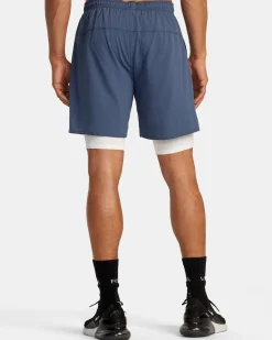 YOGGER TRAIN 2-IN-1 17" WORKOUT SHORTS